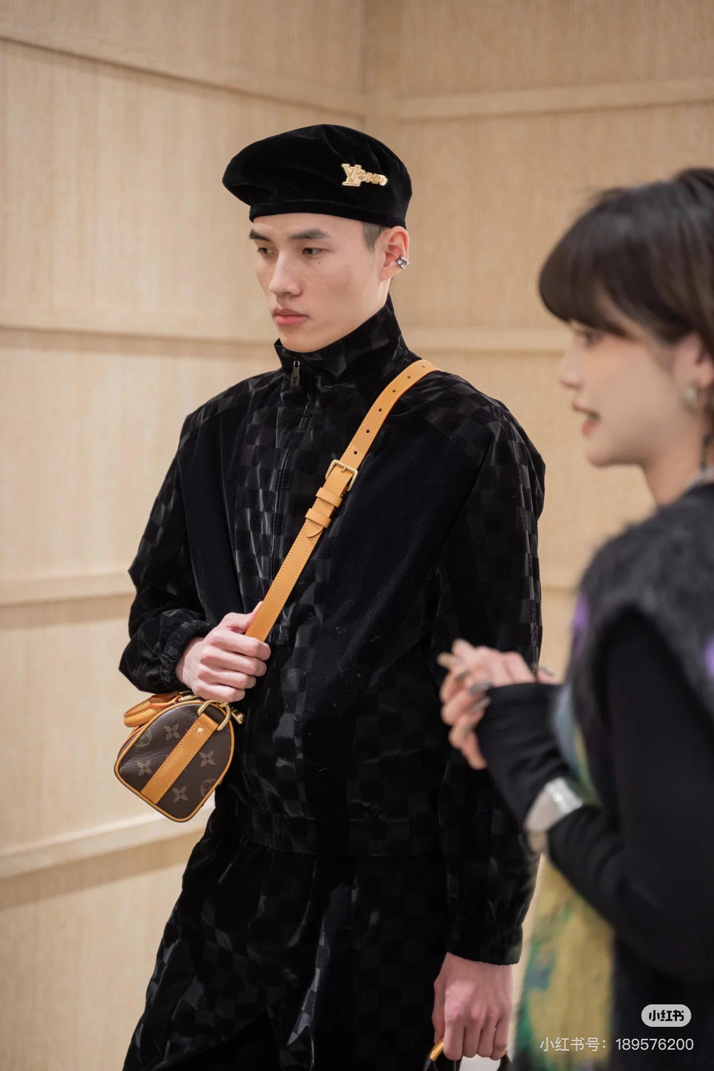 상세 이미지