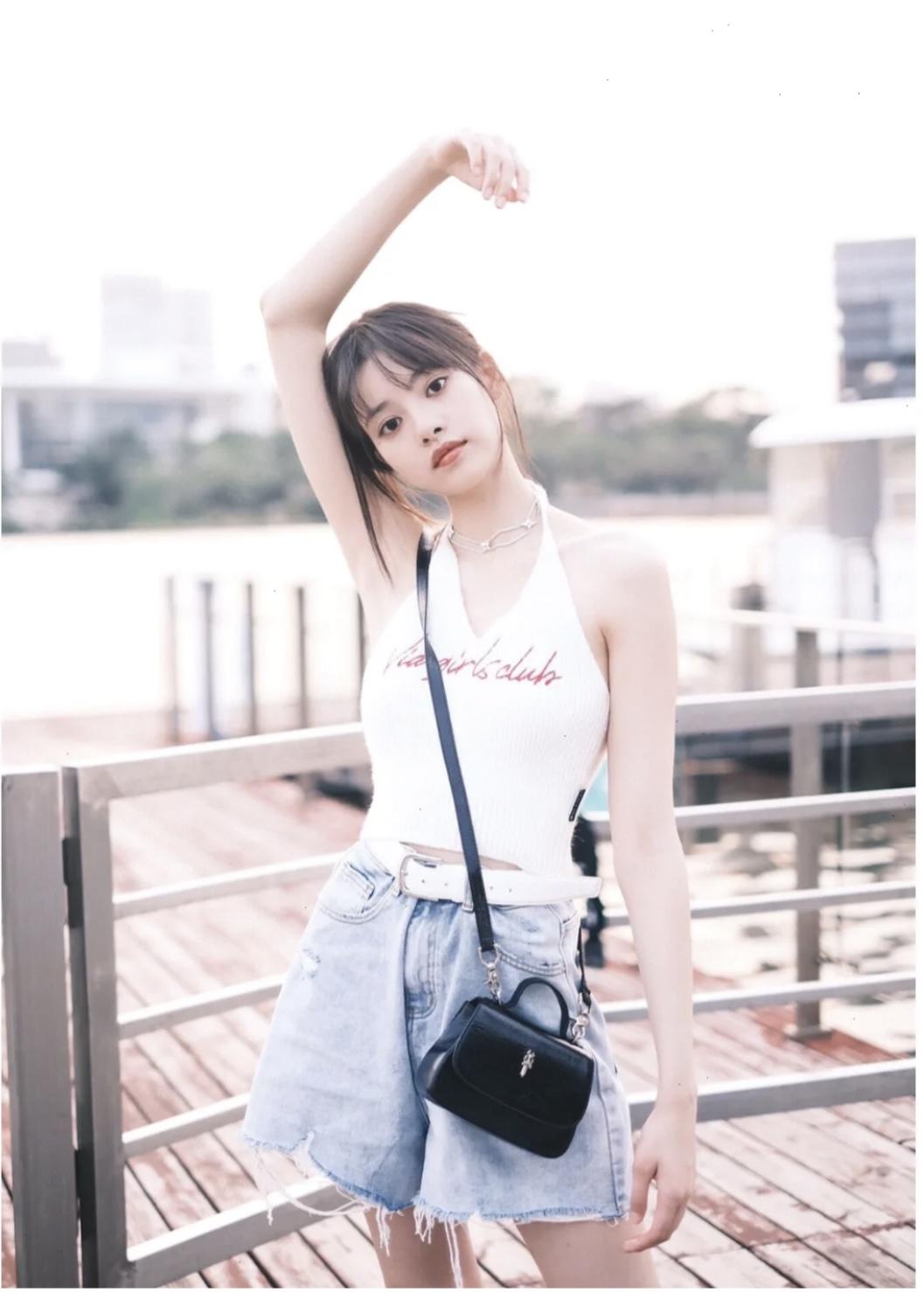 상세 이미지