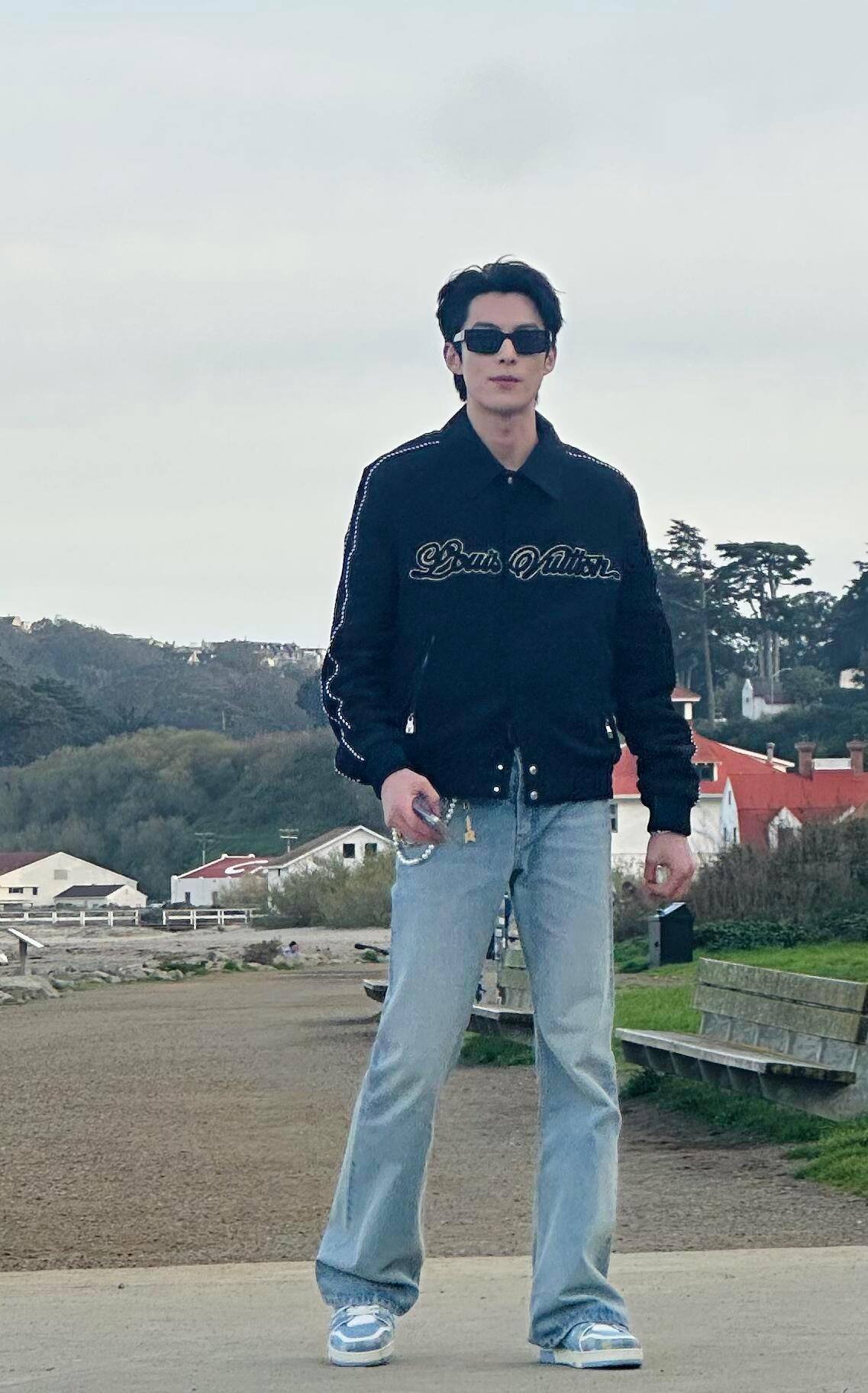 상세 이미지