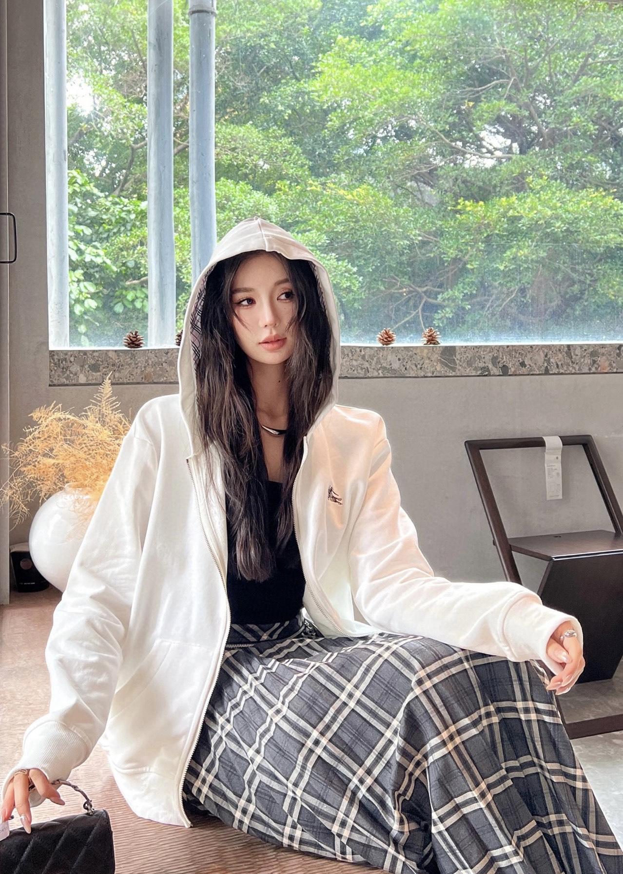 상세 이미지