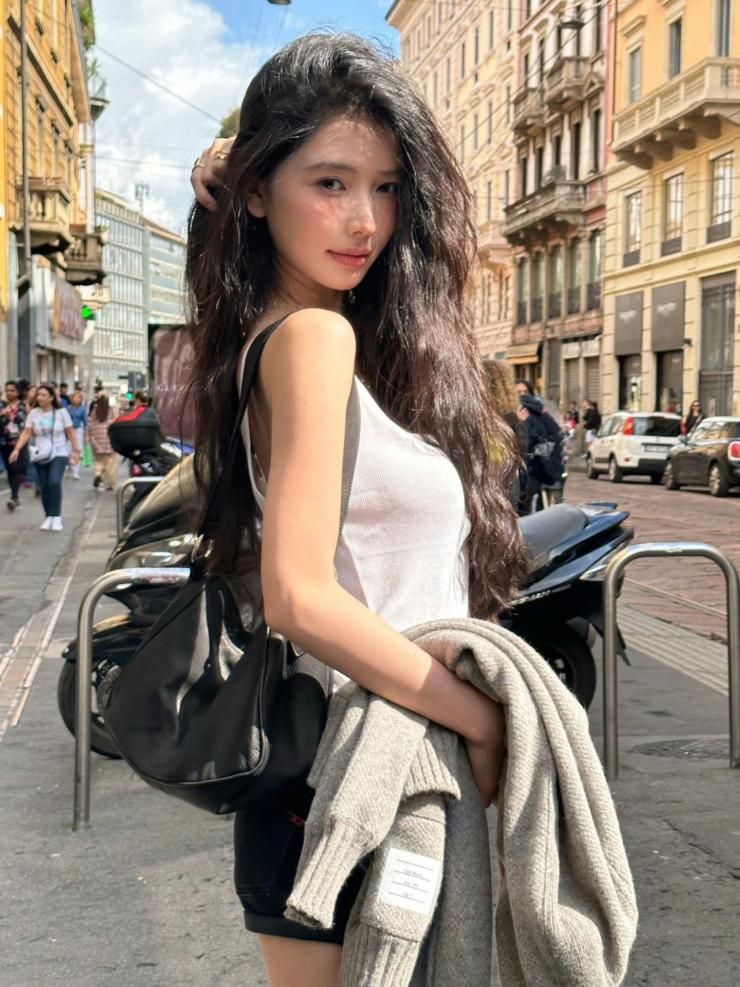 상세 이미지