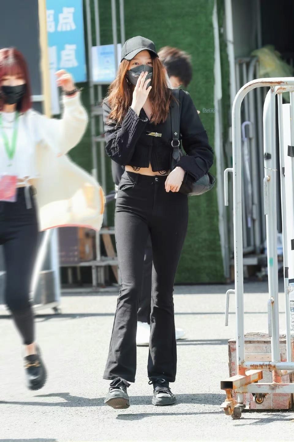 상세 이미지