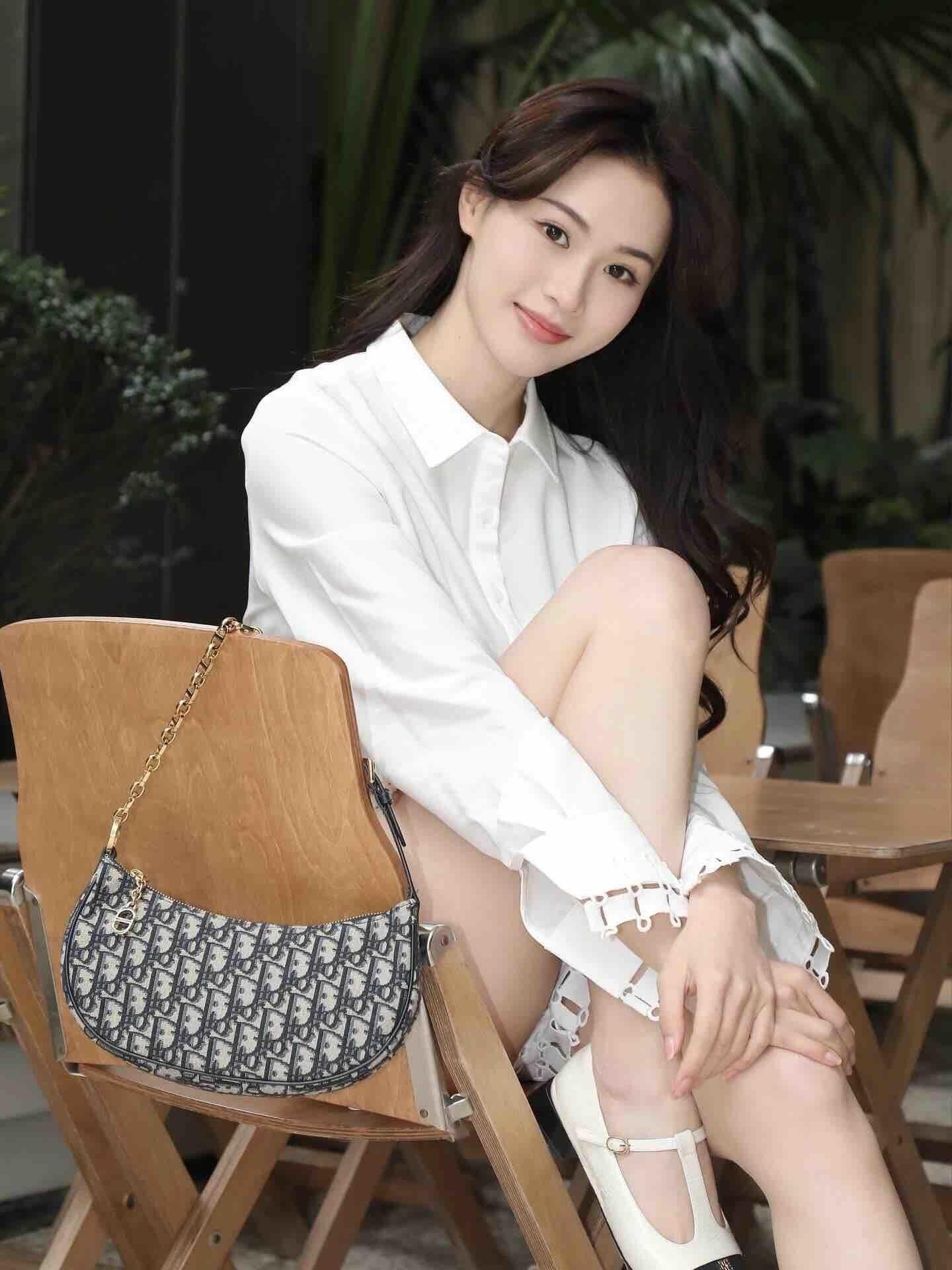 상세 이미지