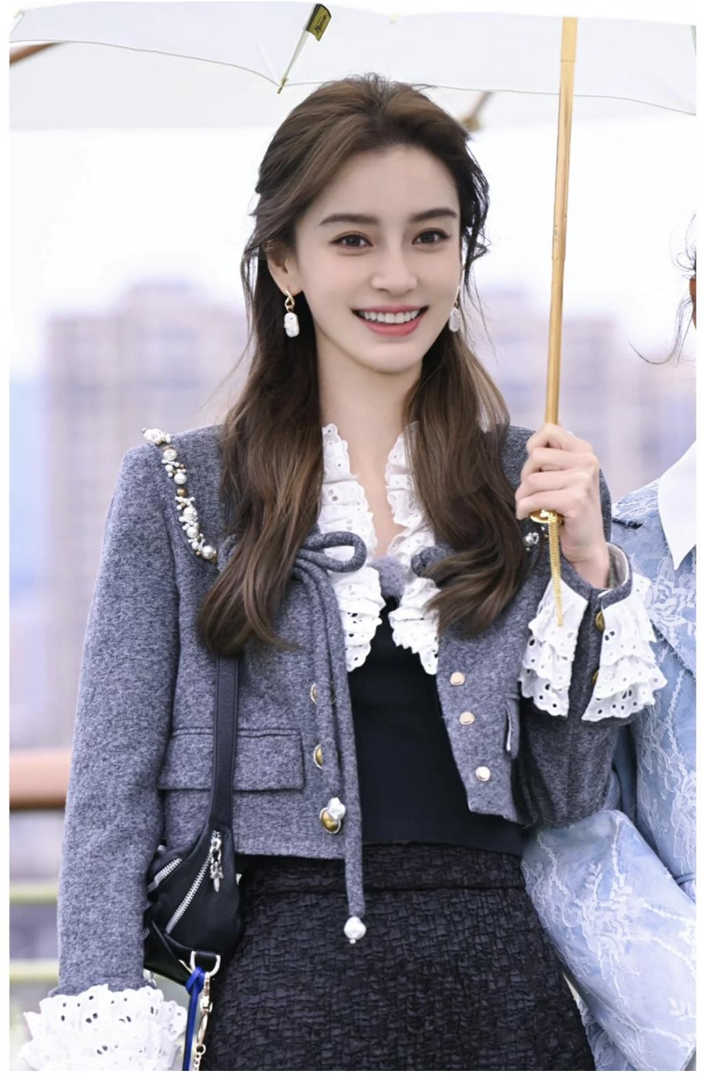 상세 이미지