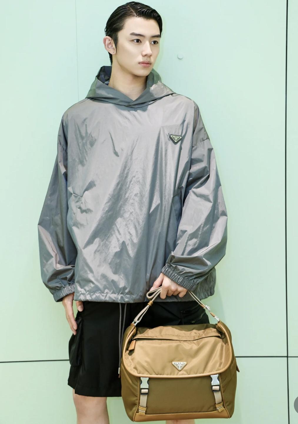 상세 이미지