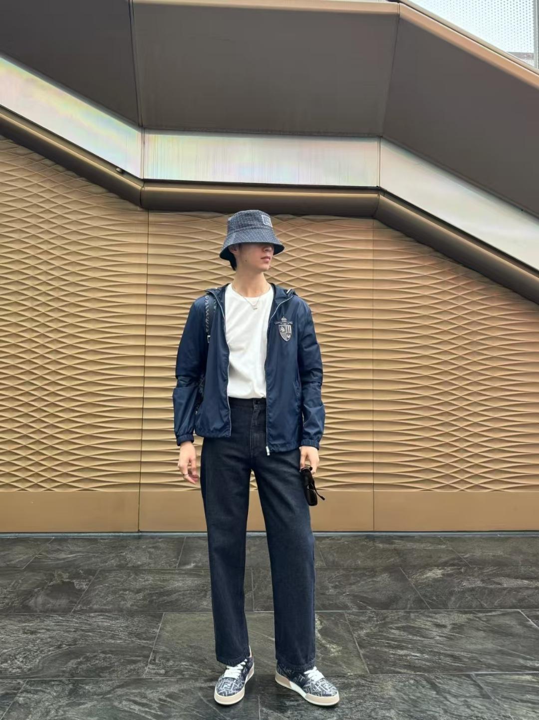 상세 이미지