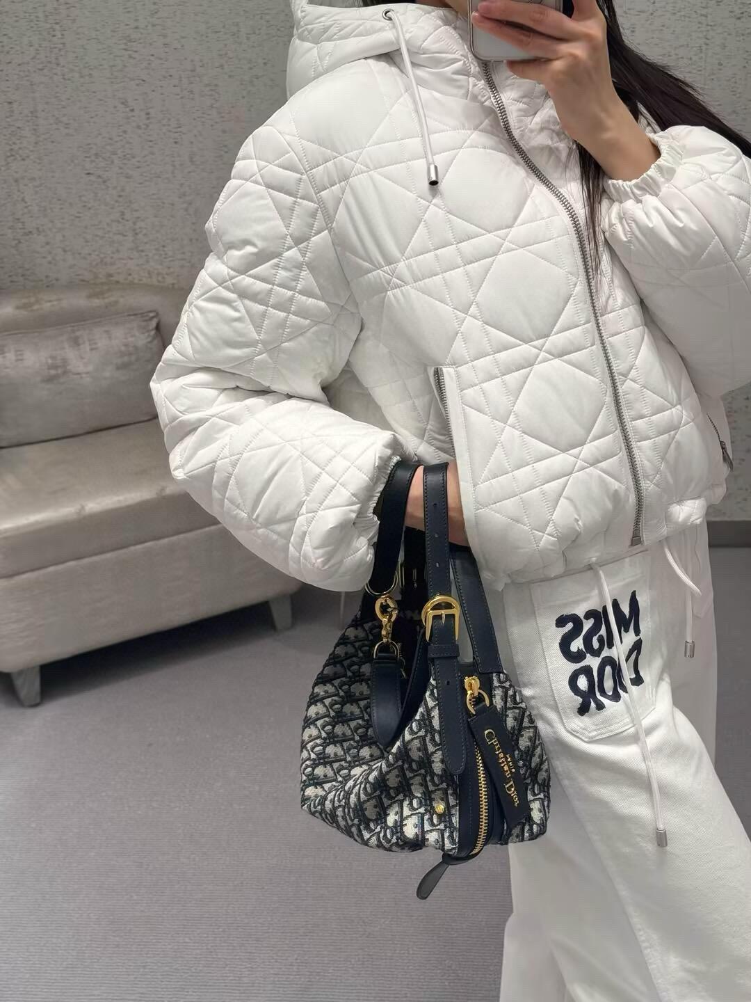 상세 이미지