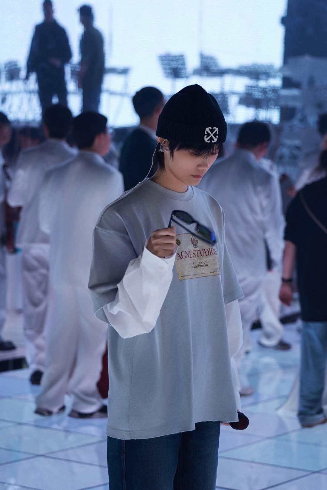 상세 이미지