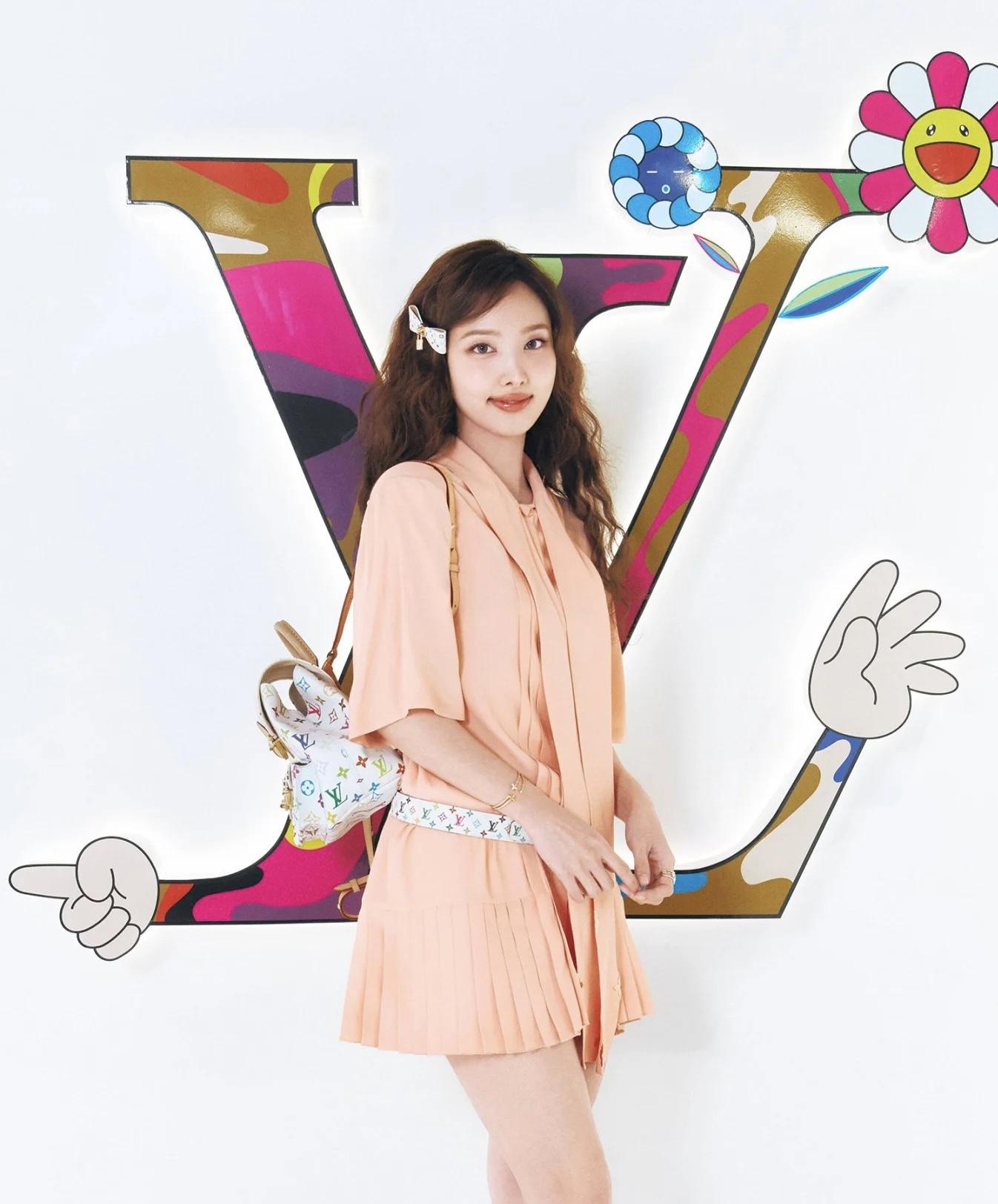 상세 이미지