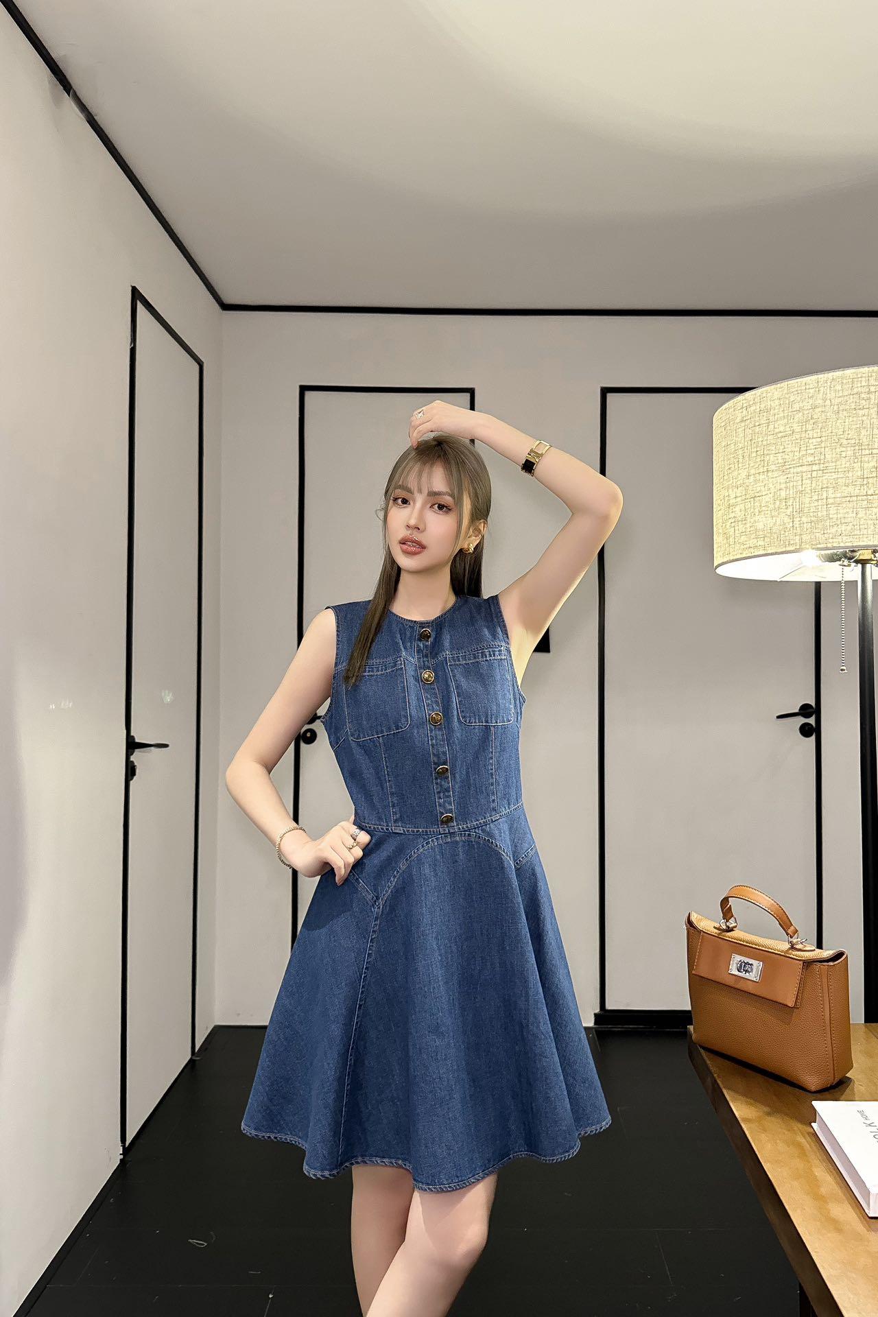 상세 이미지