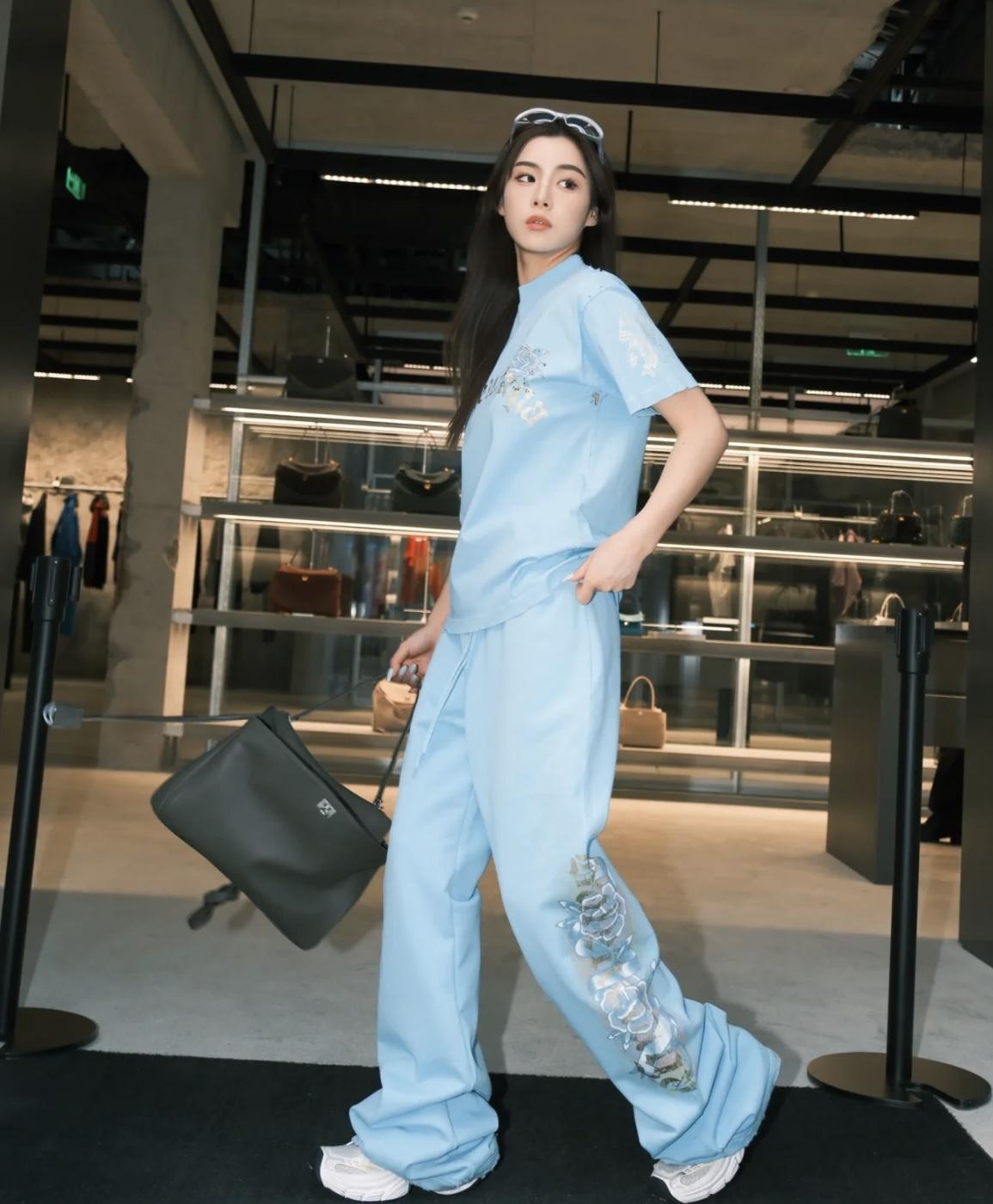 상세 이미지