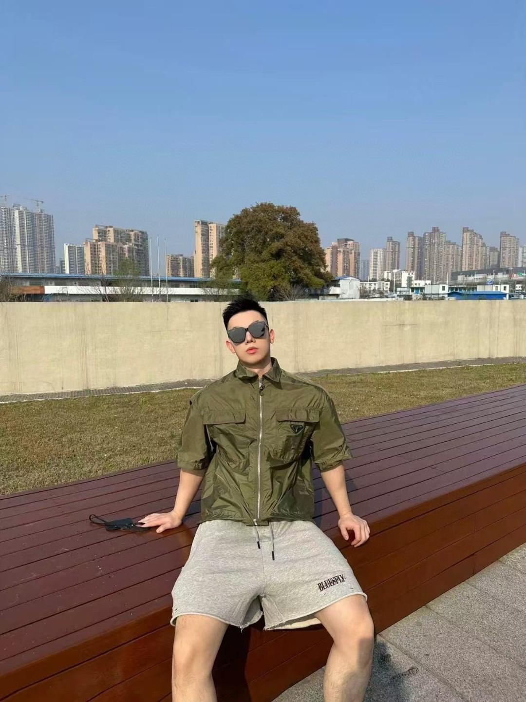 상세 이미지