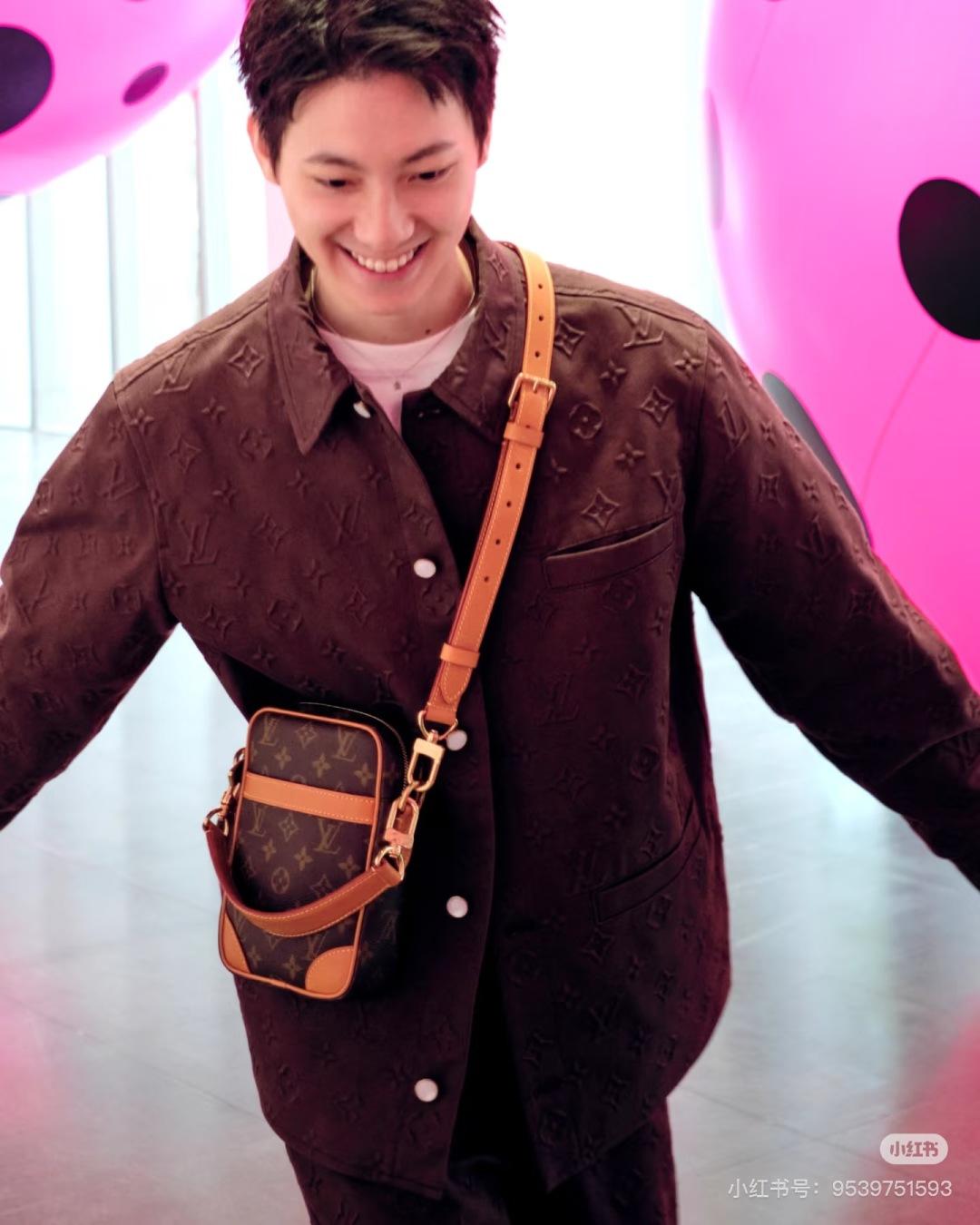 상세 이미지