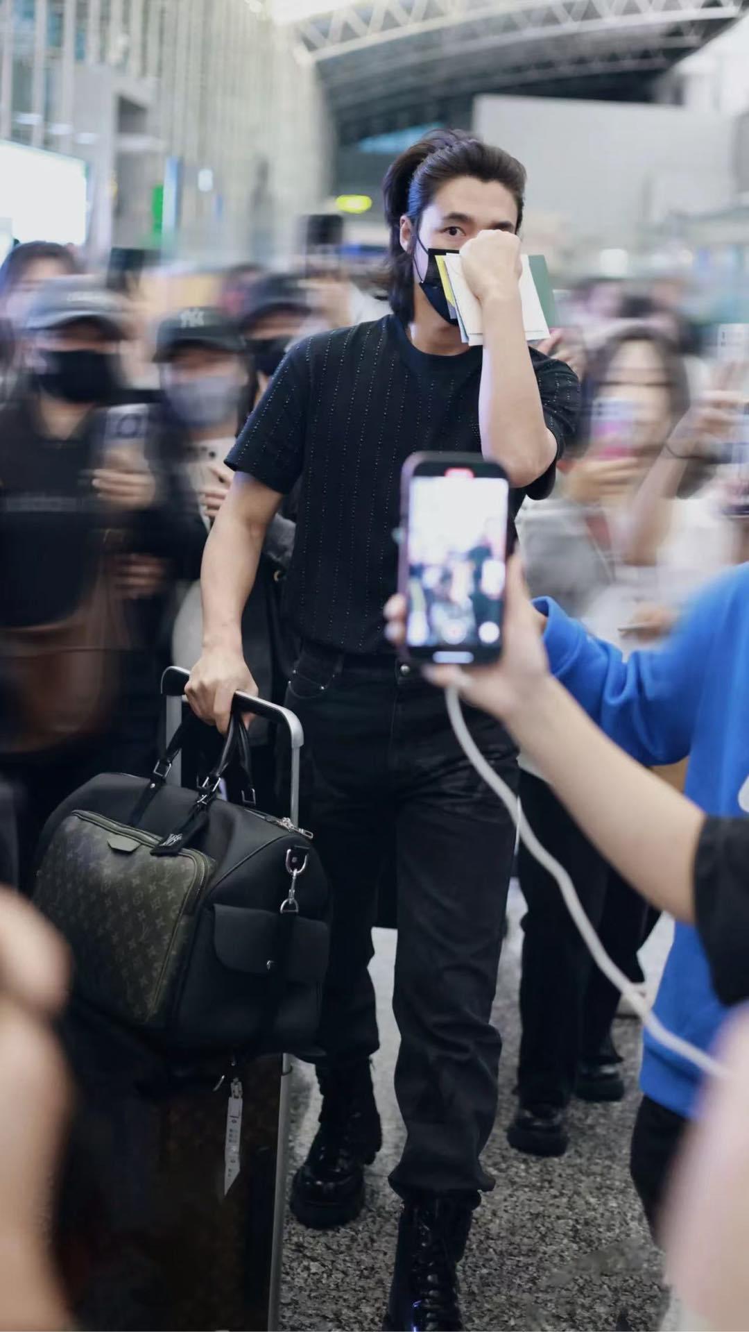상세 이미지