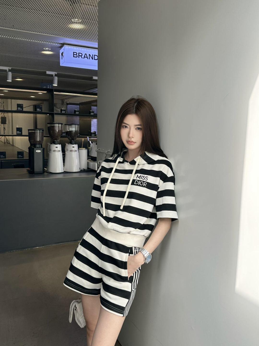상세 이미지