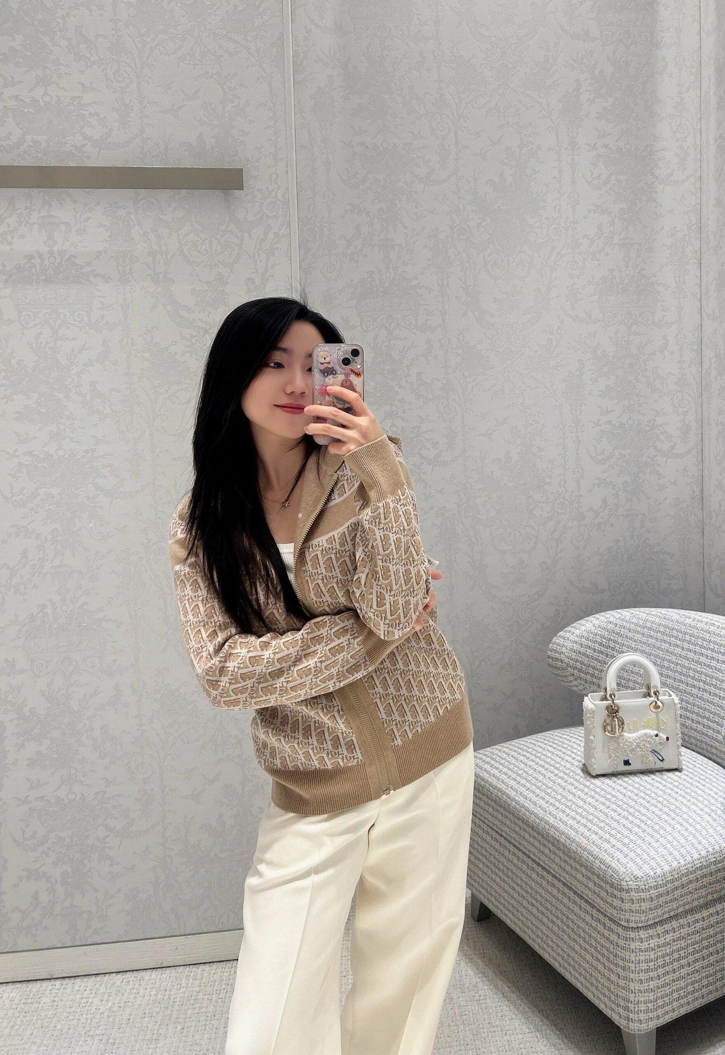 상세 이미지