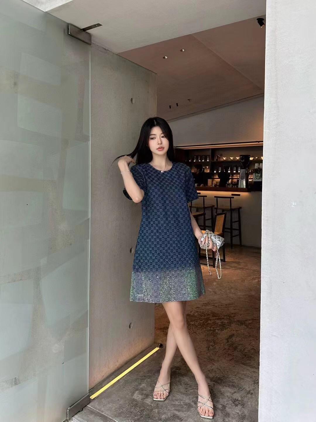상세 이미지