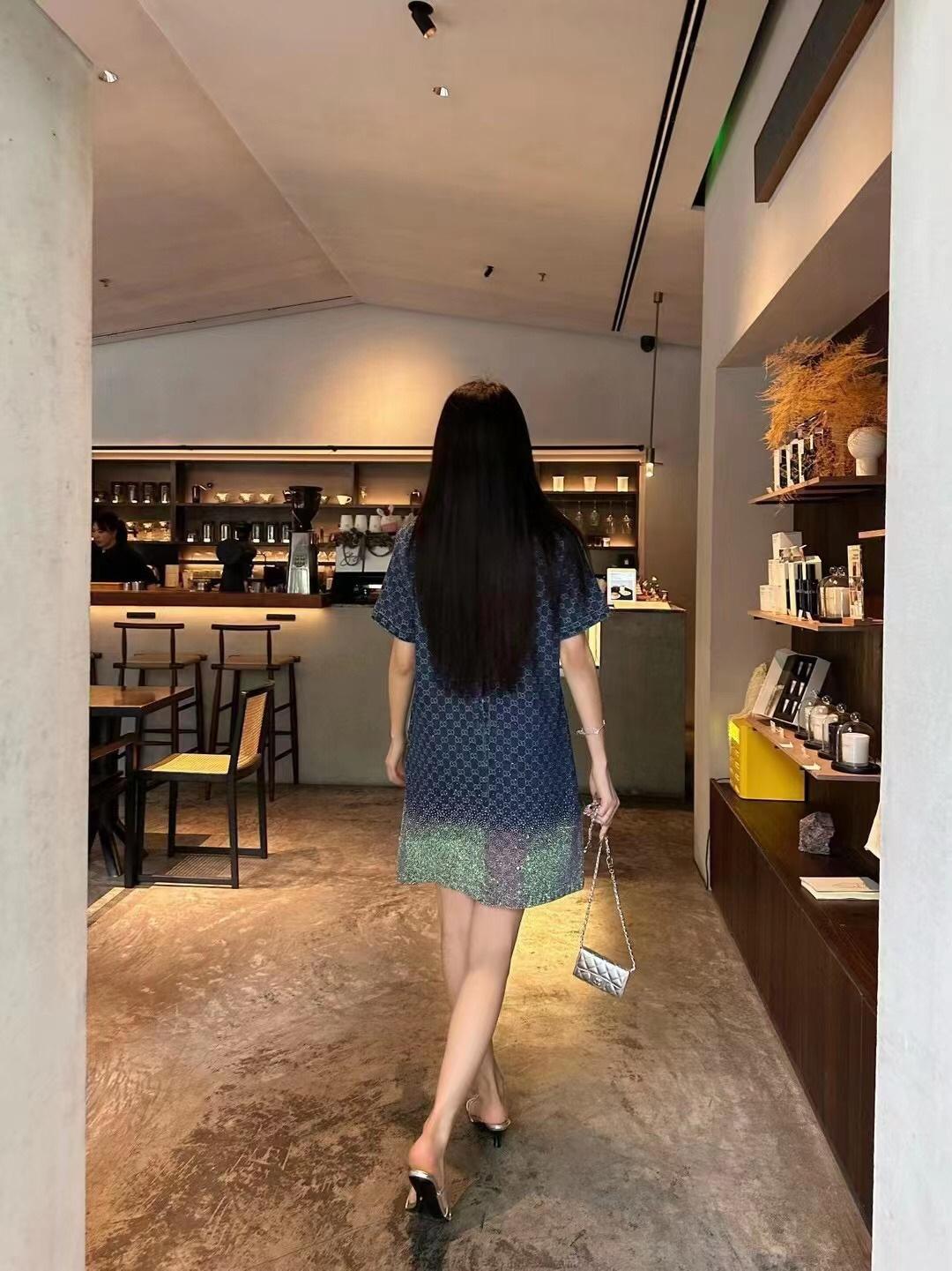 상세 이미지