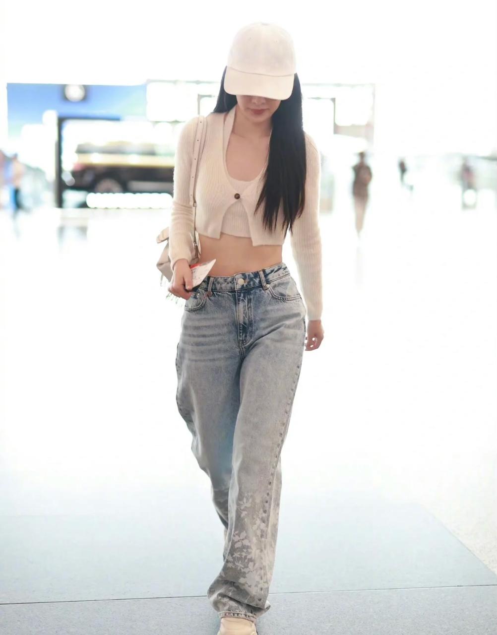 상세 이미지