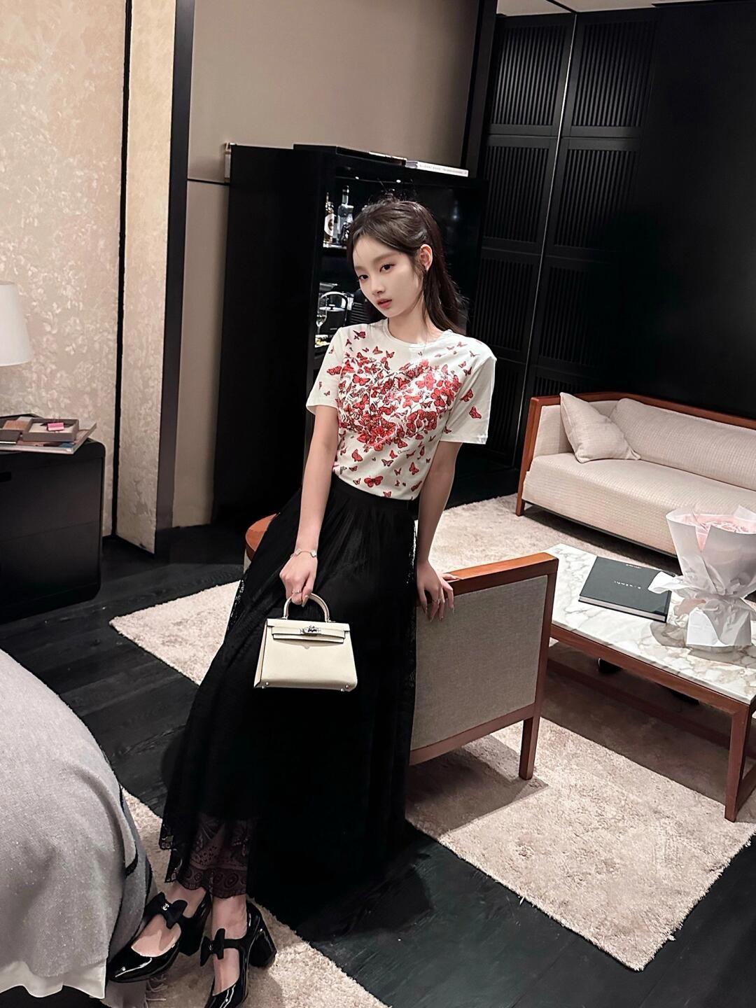 상세 이미지