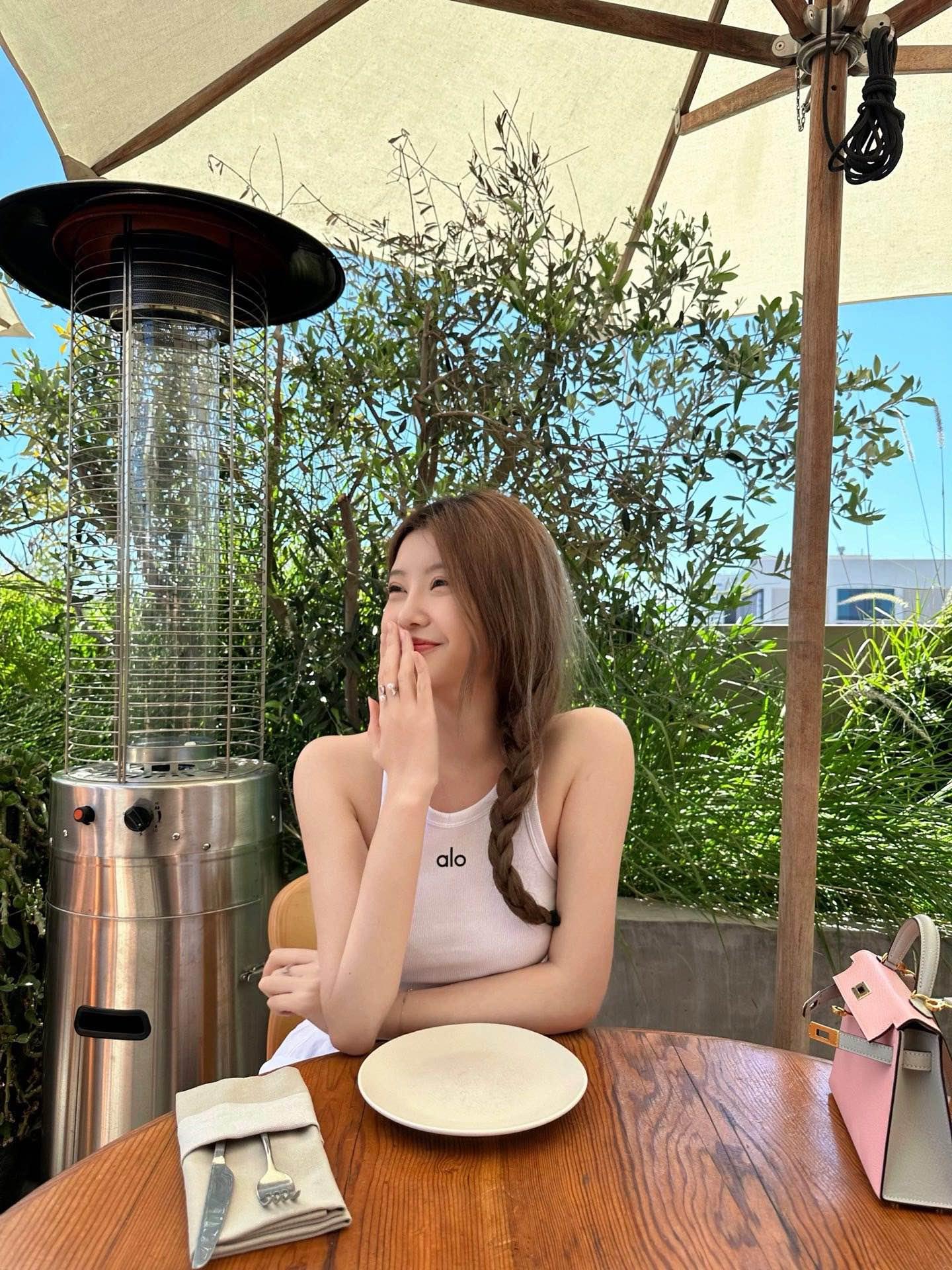 상세 이미지