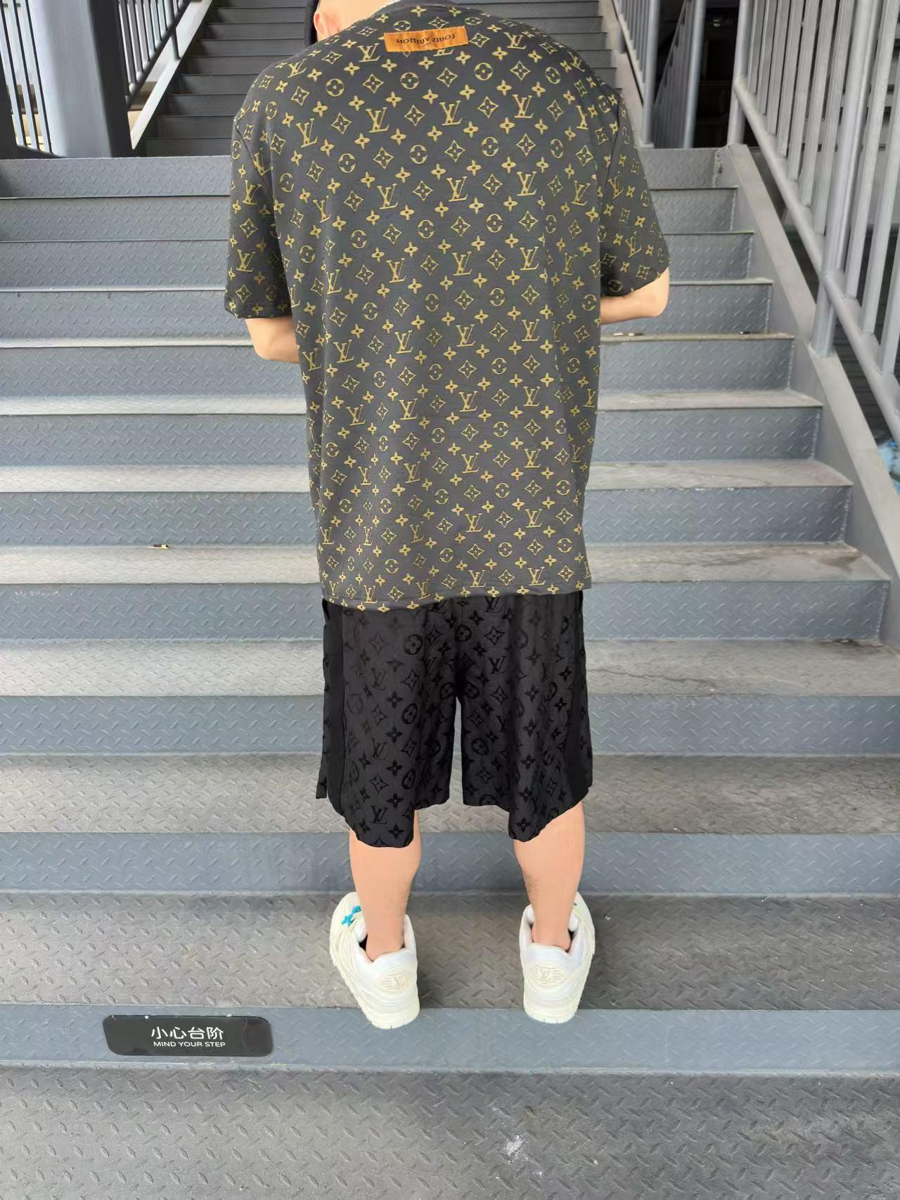 상세 이미지