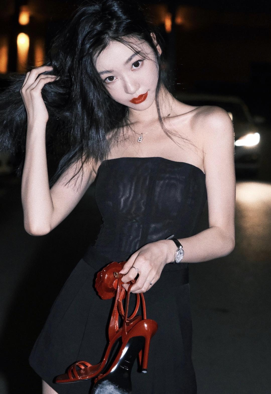 상세 이미지